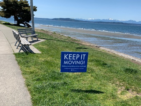 An example of the sign, placed on the street